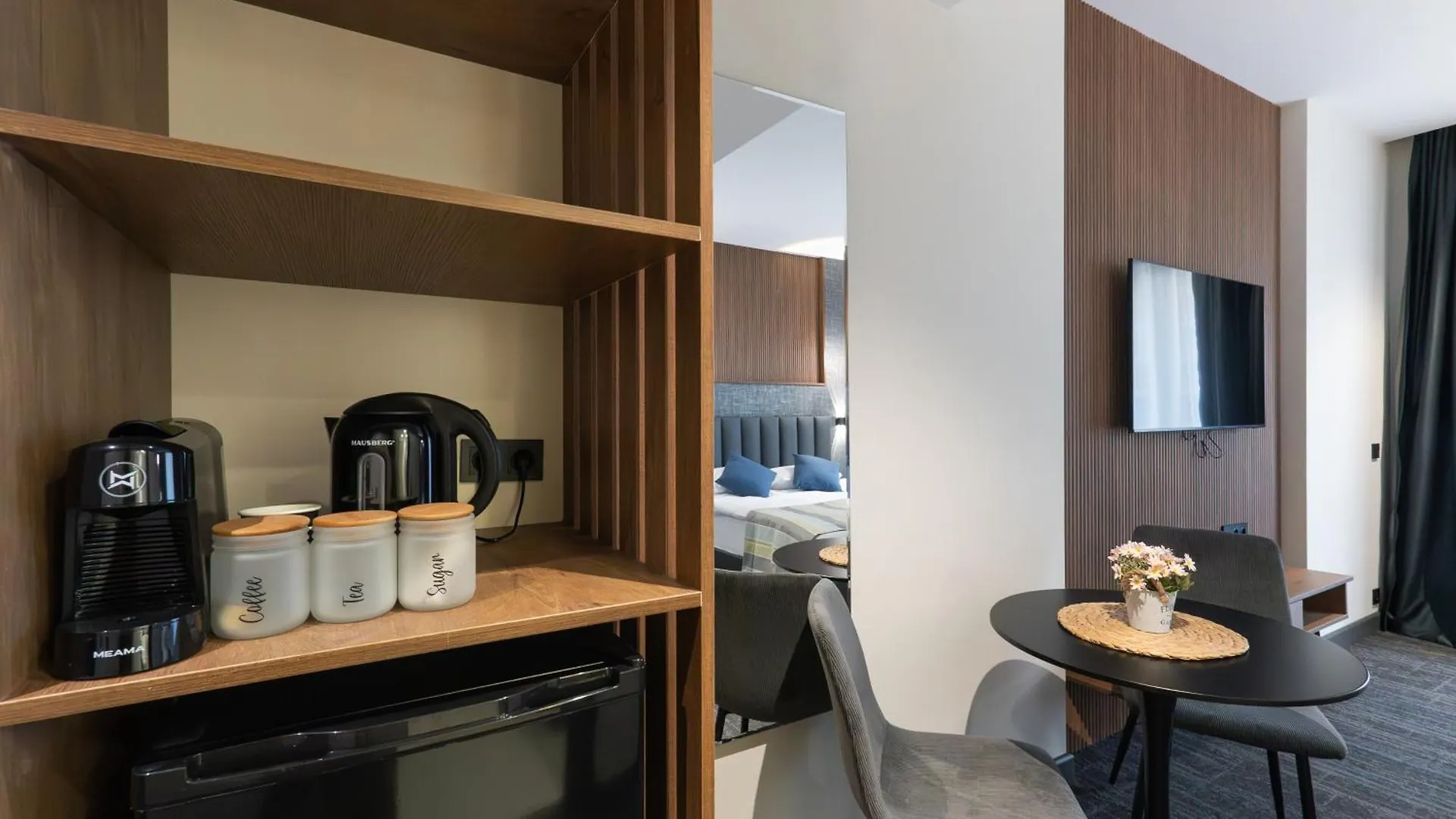 Nova Luxe Hotel & Residences Μπατούμι