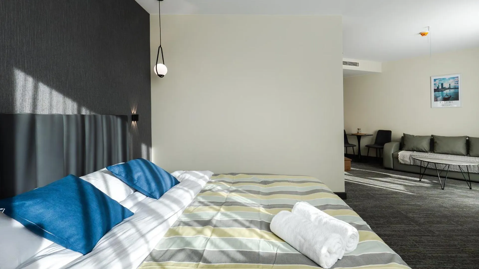 Nova Luxe Hotel & Residences Μπατούμι 5*,