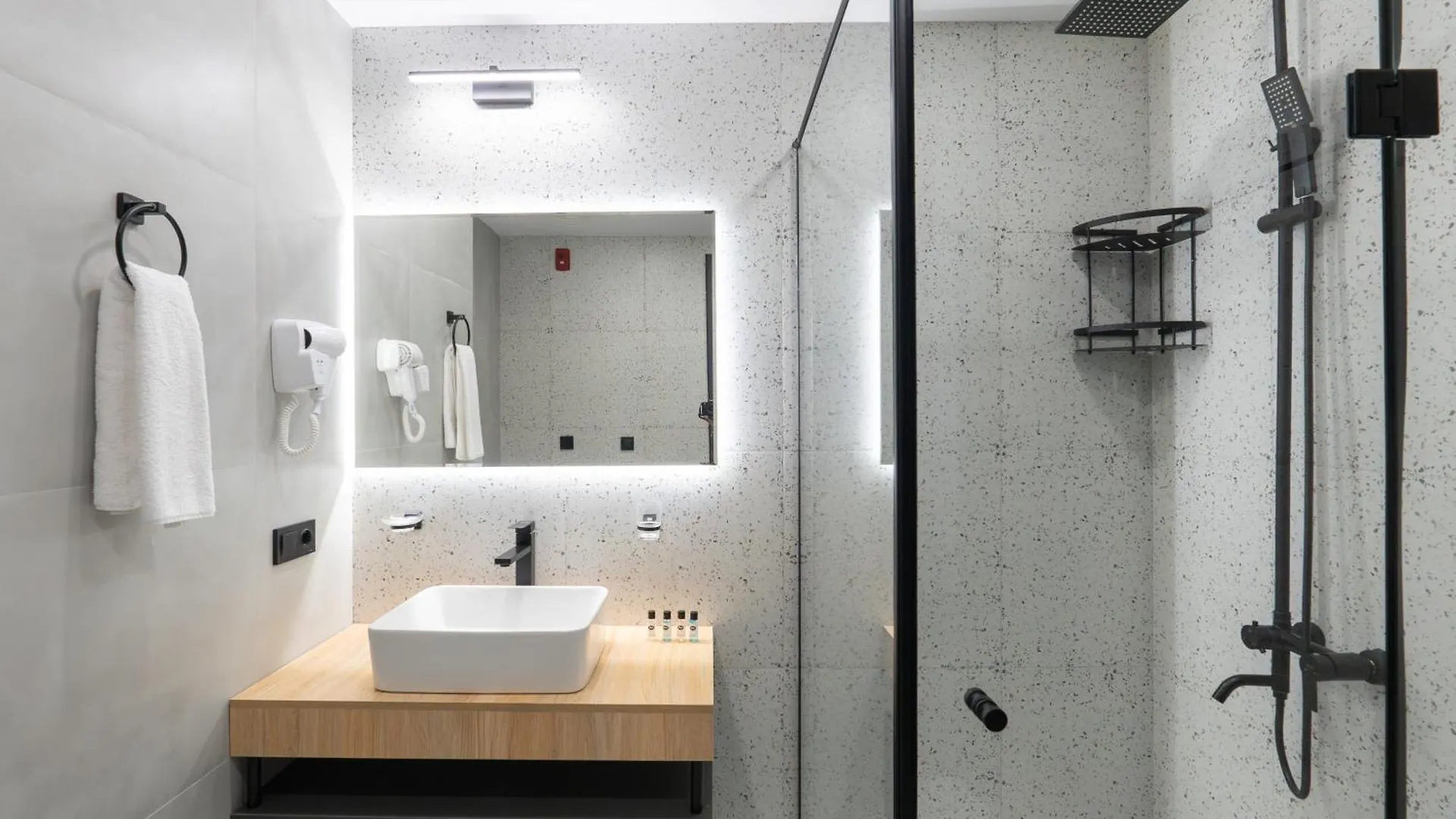 Nova Luxe Hotel & Residences Μπατούμι