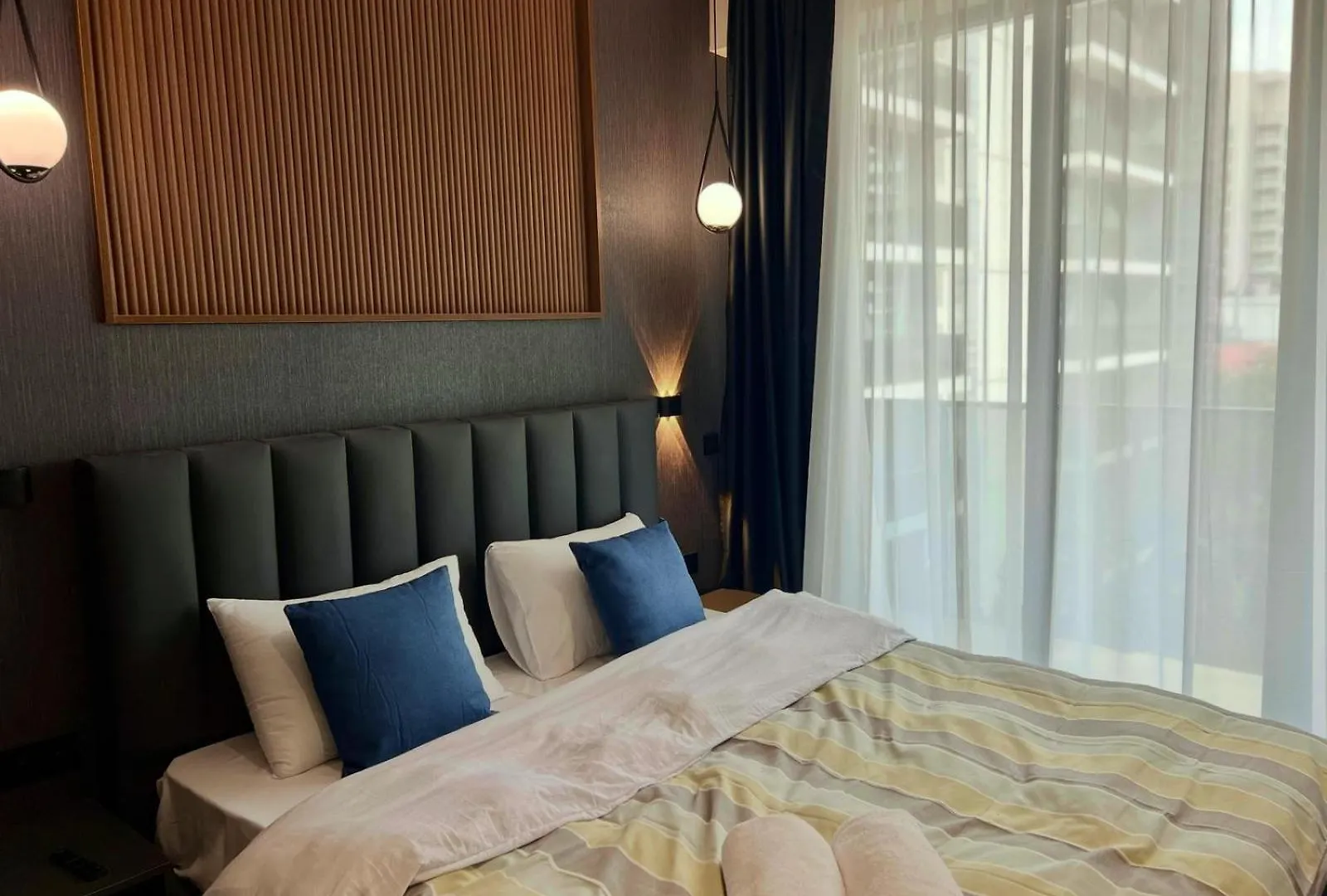 Nova Luxe Hotel & Residences Μπατούμι 5*,